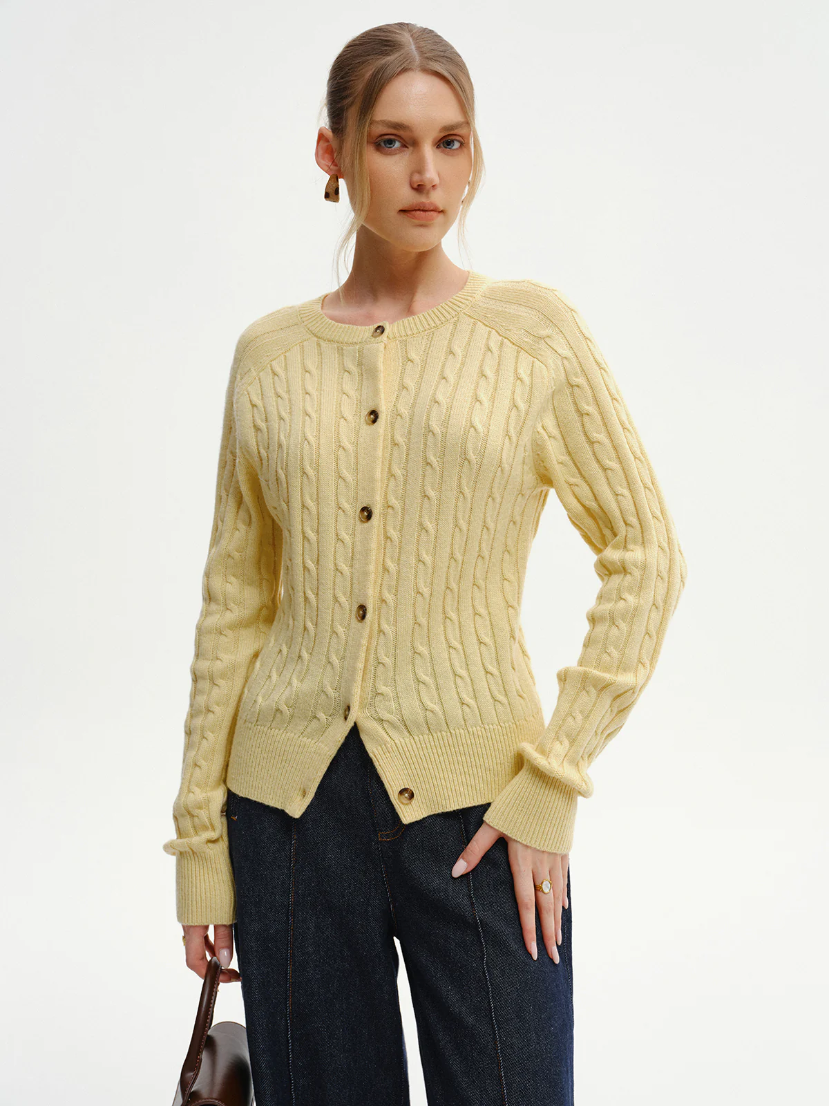 Cable-Knit Buttoned Cardigan - Image 7