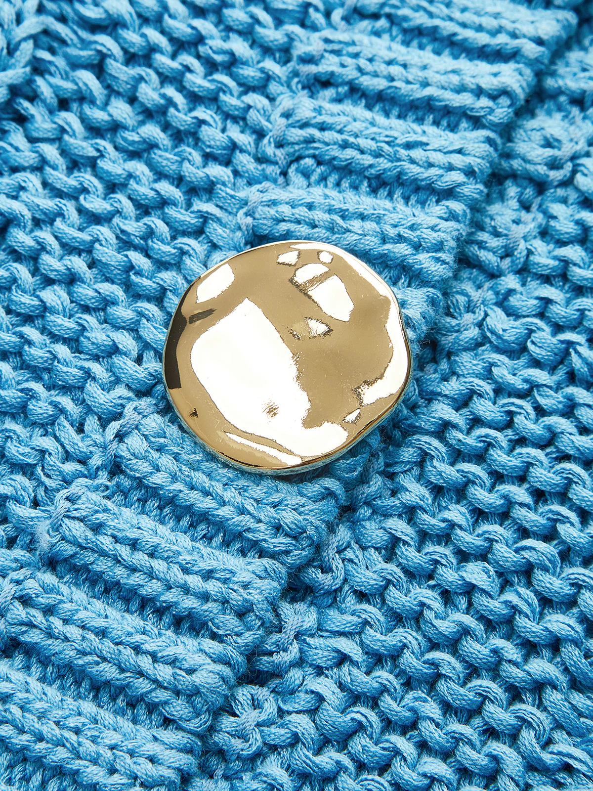 Cable-Knit Sleeveless Buttoned Vest - Image 6