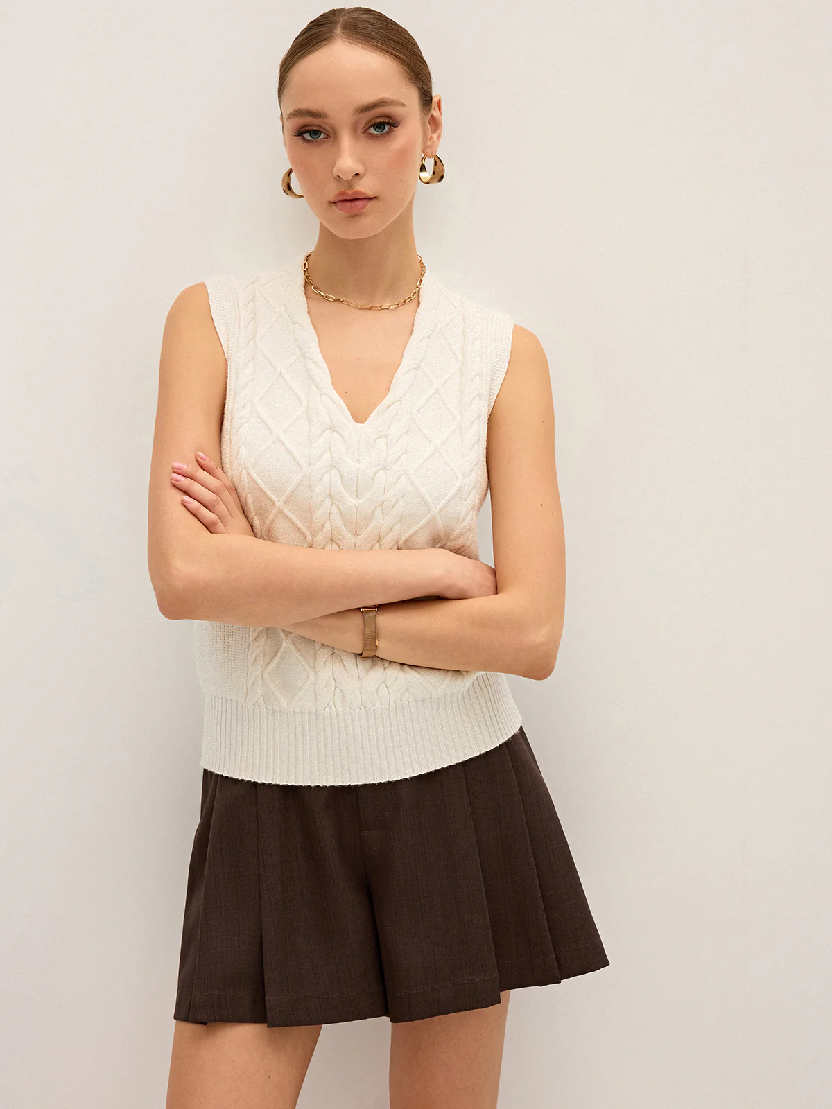 Cable-Knit V-Neck Sweater Vest - Image 4