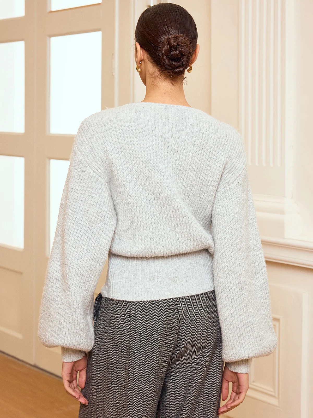 Cable Knit Wrap V-Neck Balloon Sleeve Sweater - Image 5