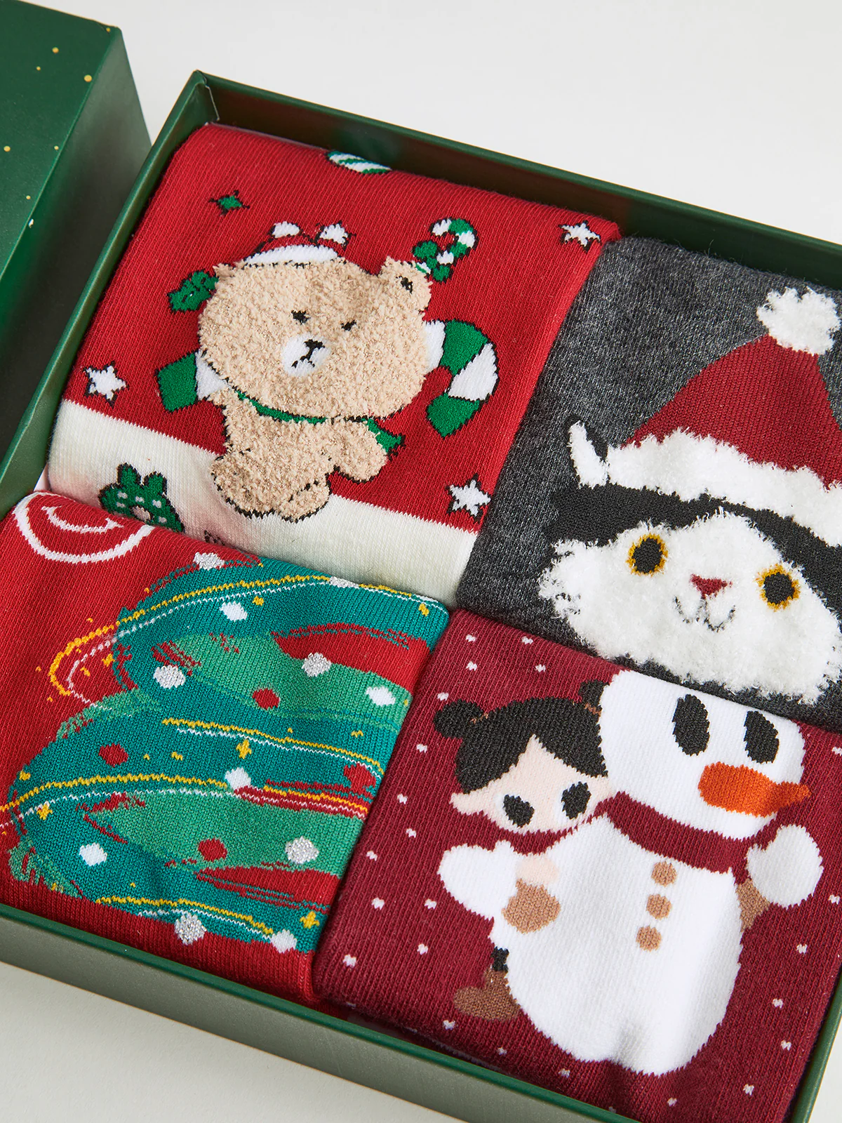 Cartoon Christmas Gift Box With Socks - Image 3