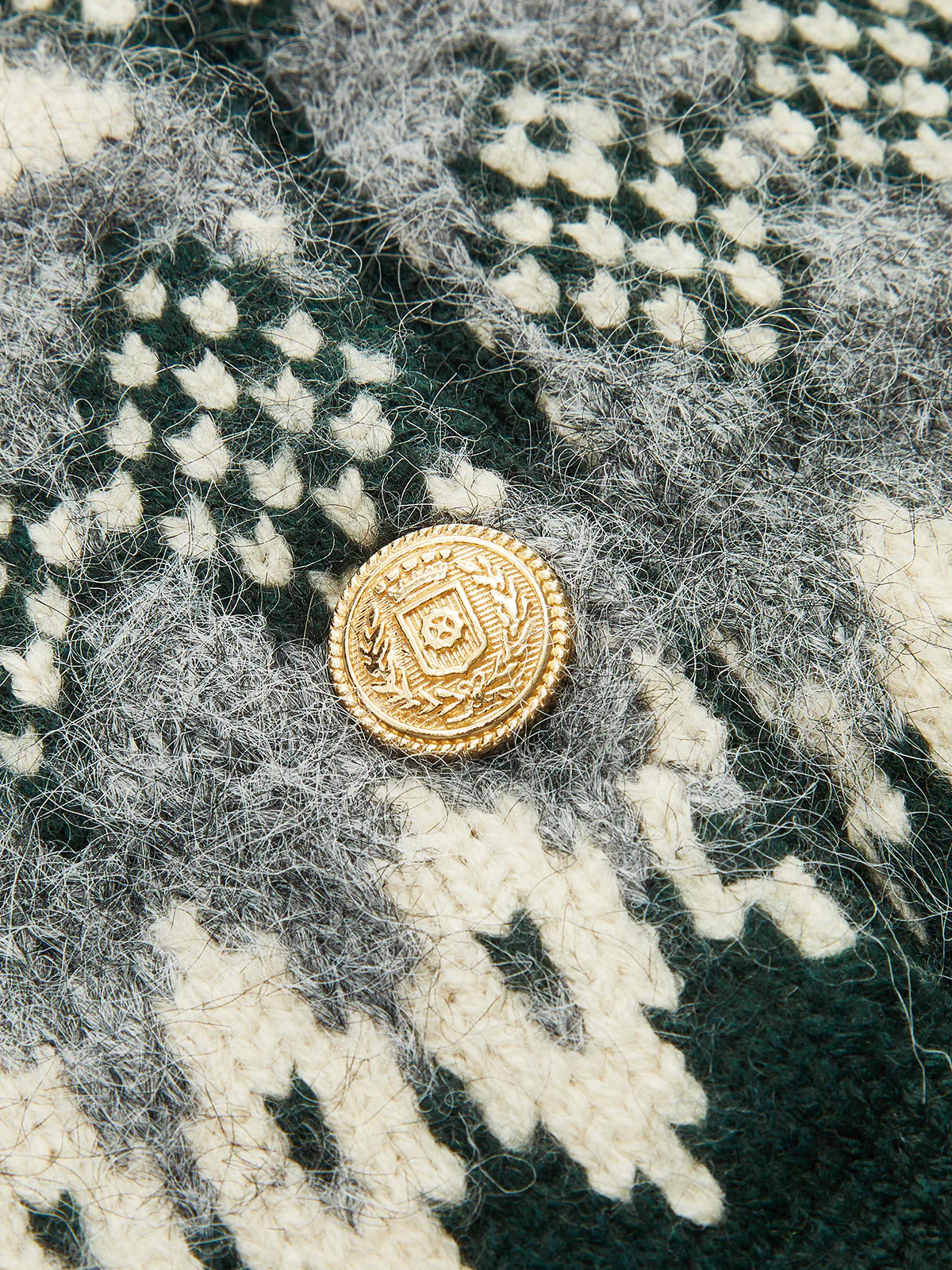 Cashmere-Blend Fair Isle Short-Sleeve Cardigan - Image 4