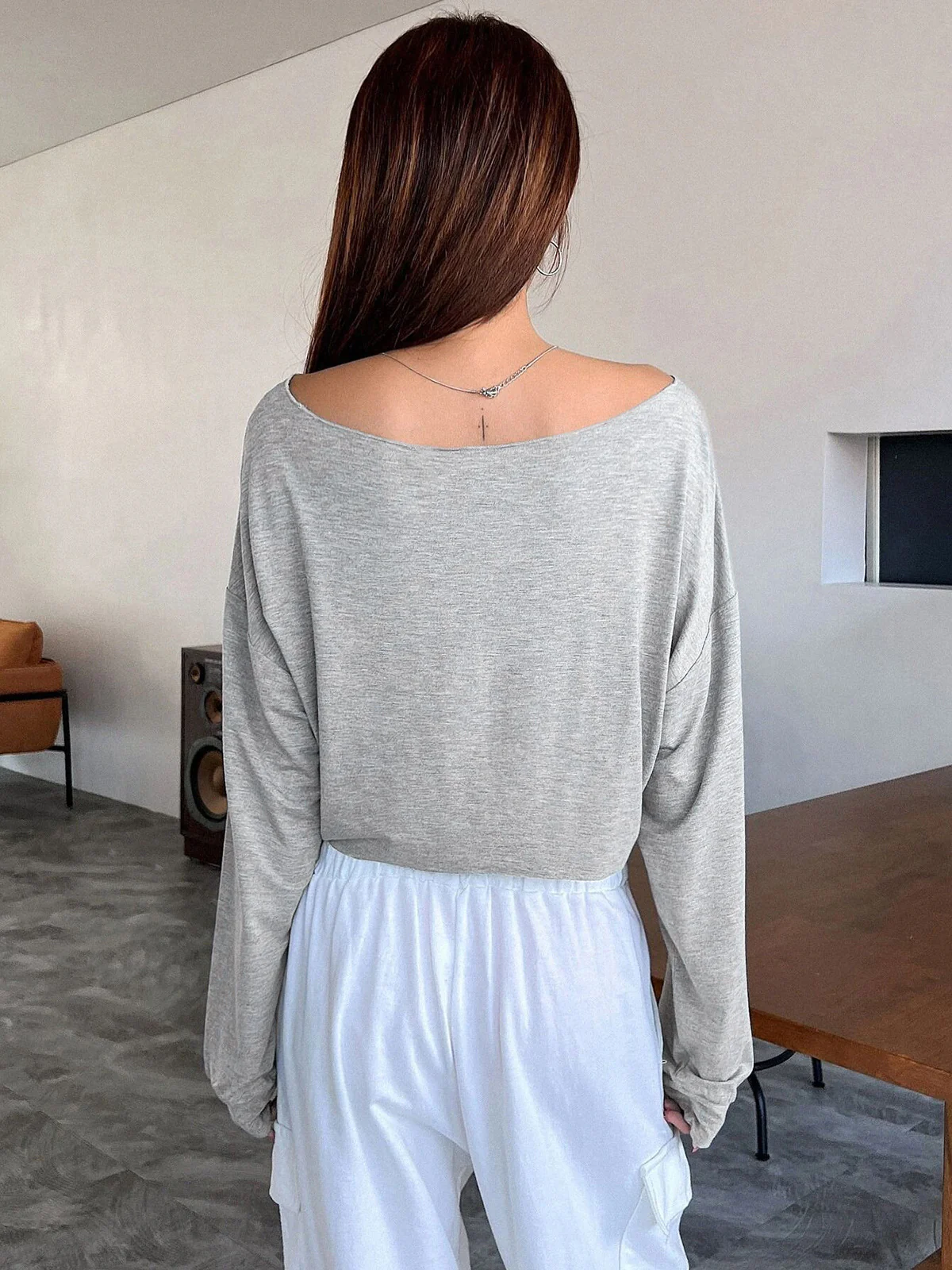 Casual Off-Shoulder Long Sleeve Short T-Shirt - Image 4