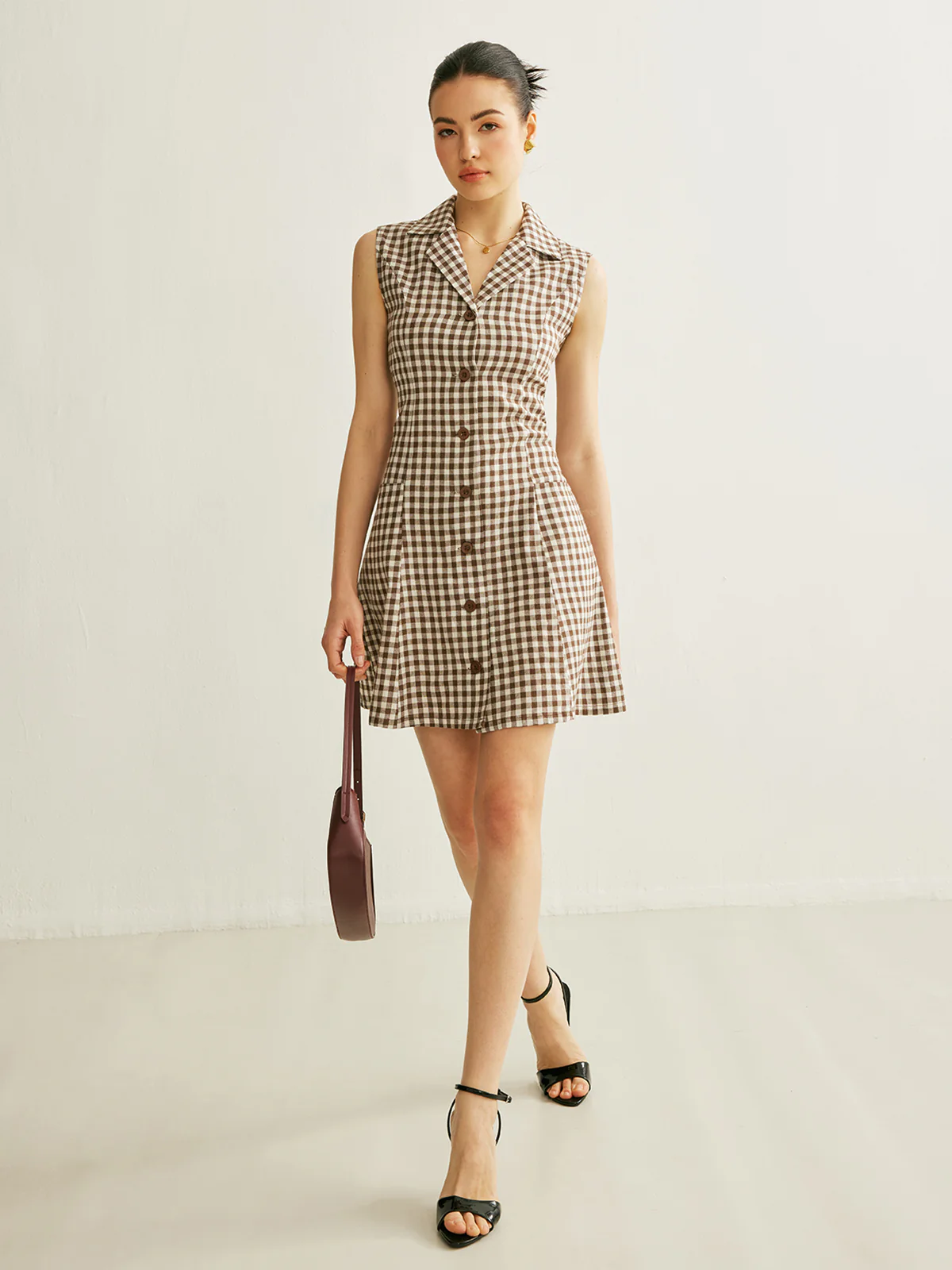 Checkerboard Pockets Tied Back Dress - Image 4