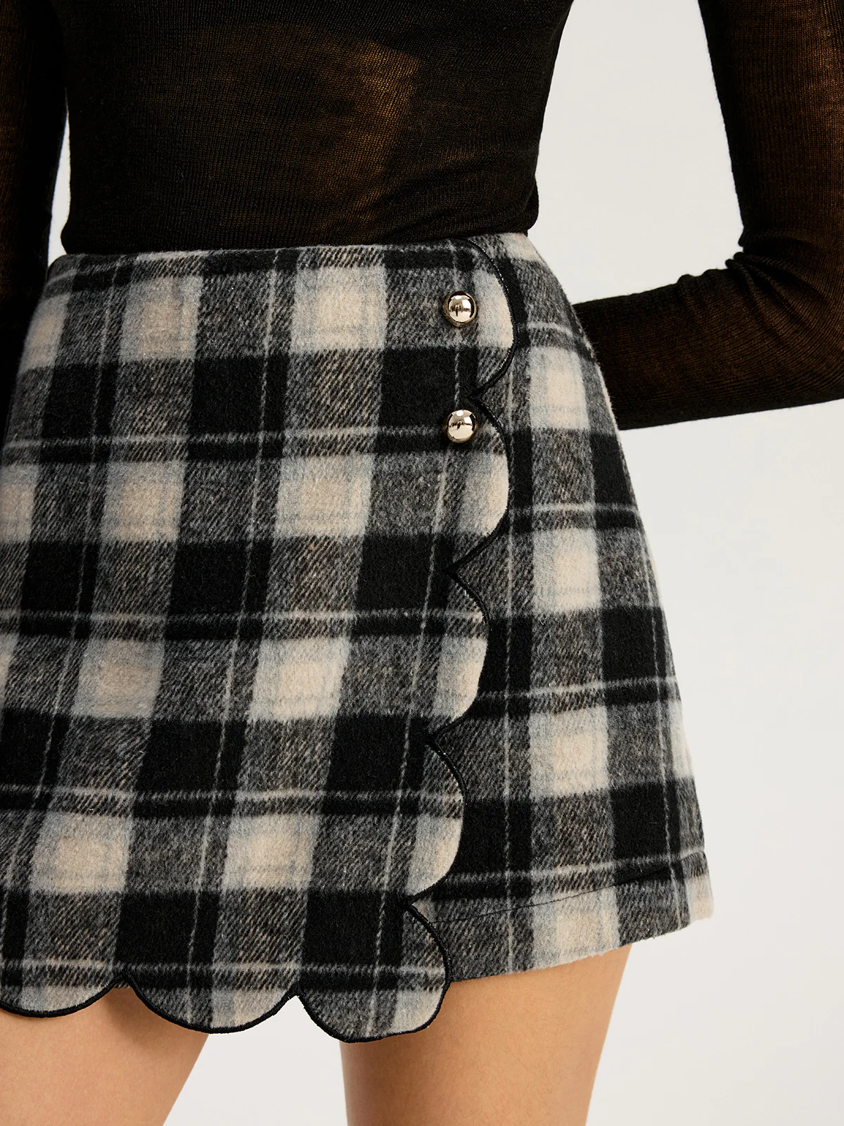 Checkered Scallop Trim Skirt - Image 2