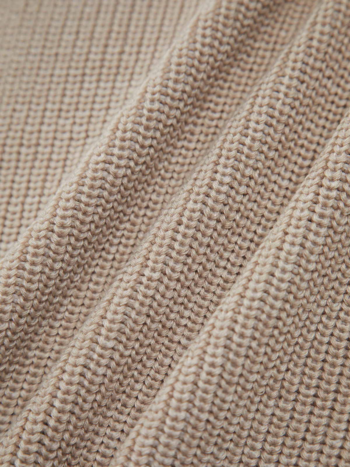 Classic Hook-and-Eye Knit Vest - Image 7