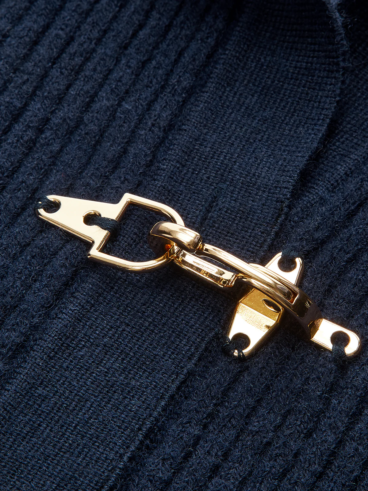 Collared Metal Buckle Ribbed Cropped Sweater - Image 4