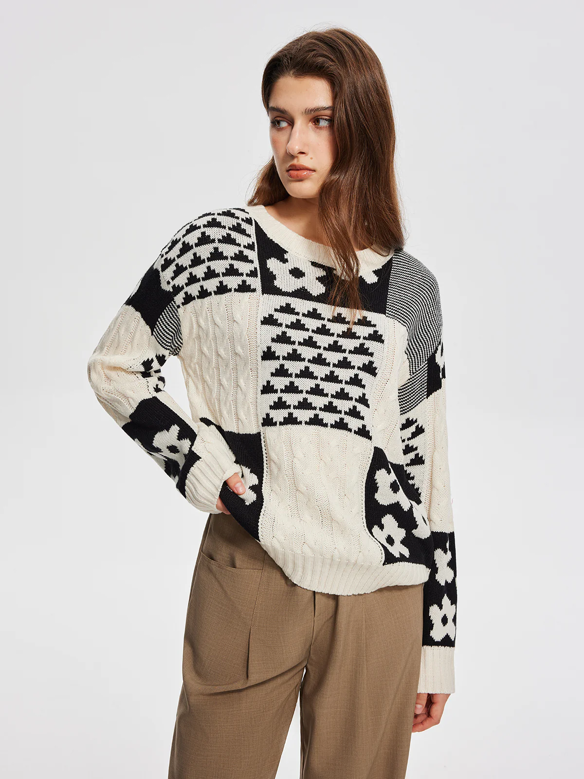 Color Block Cable-Knit Warm Sweater - Image 5
