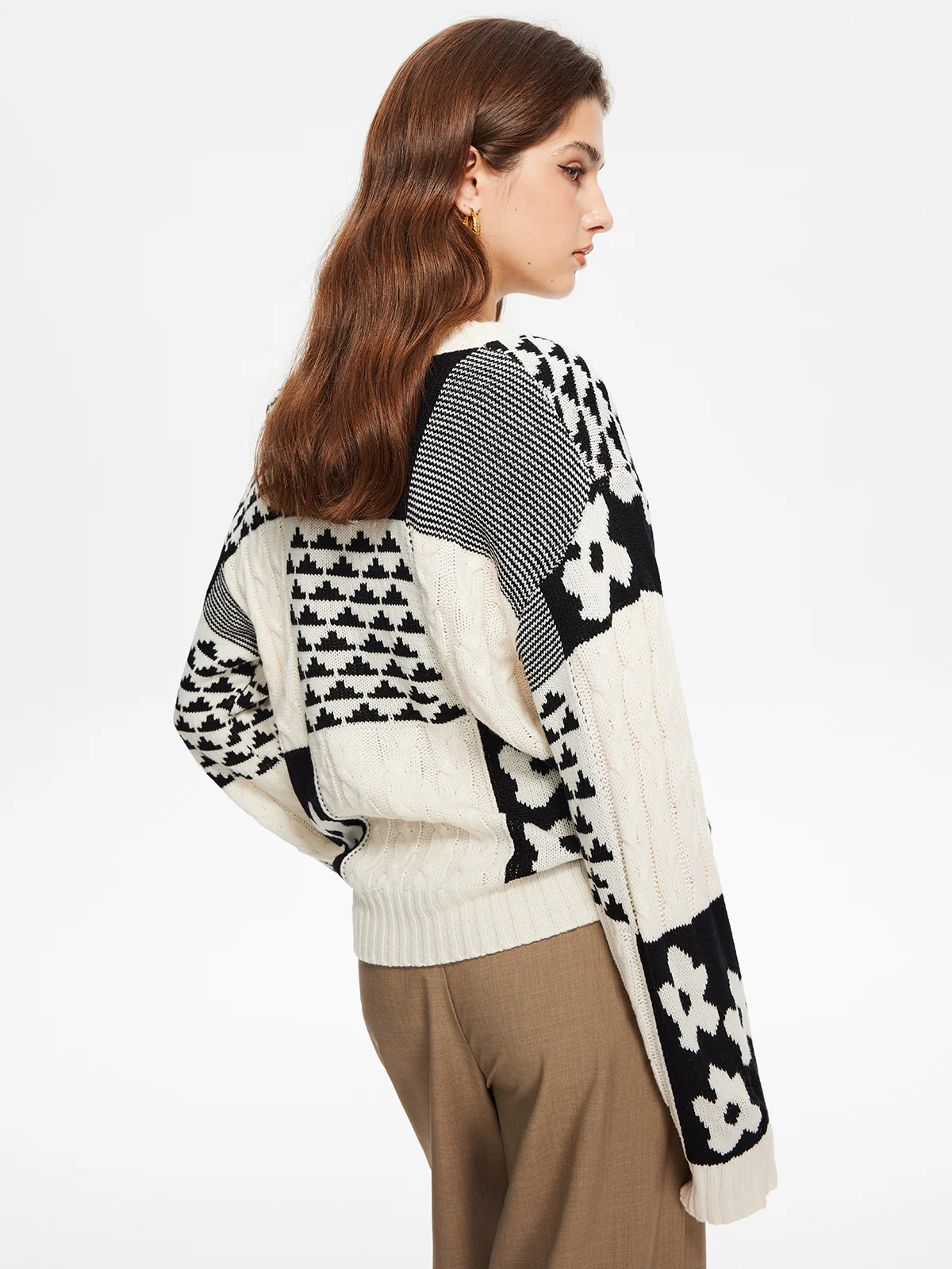 Color Block Cable-Knit Warm Sweater - Image 7