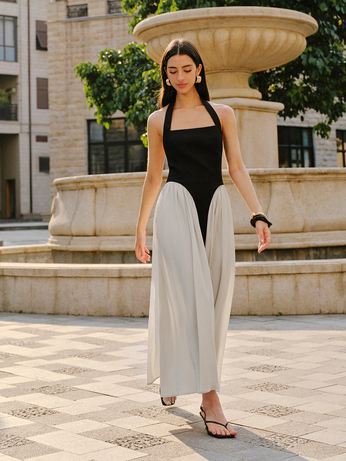 Color Block Halter Neck Linen Blend Dress - Image 3