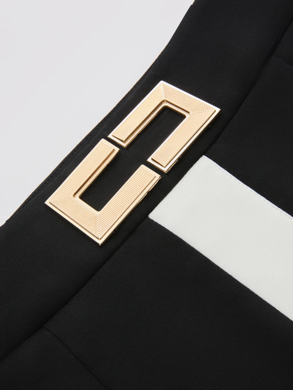 Color Block Metal Detail Midi Skirt - Image 4