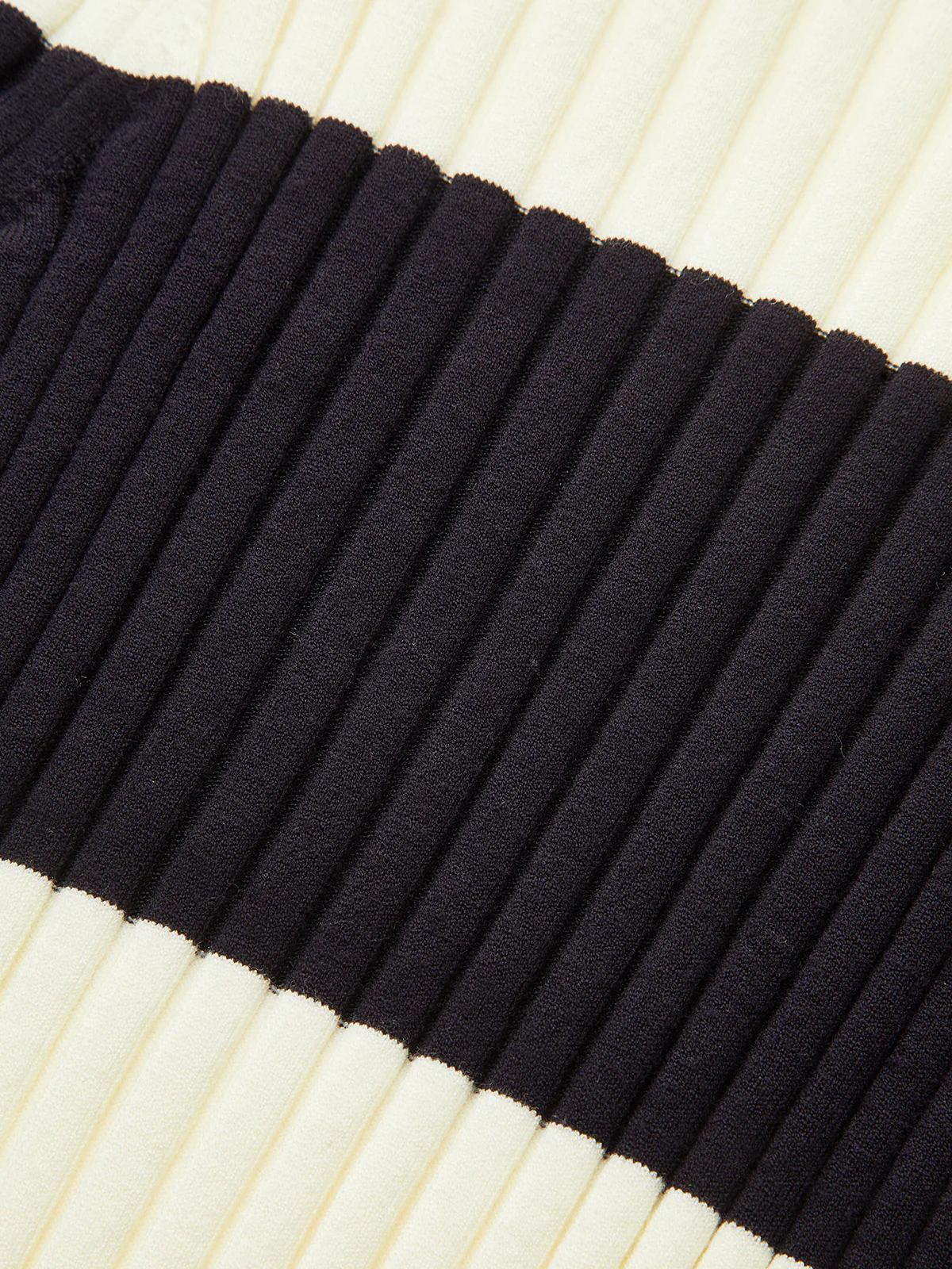 Color-Block Mock Neck Ribbed Knit Top - Image 5