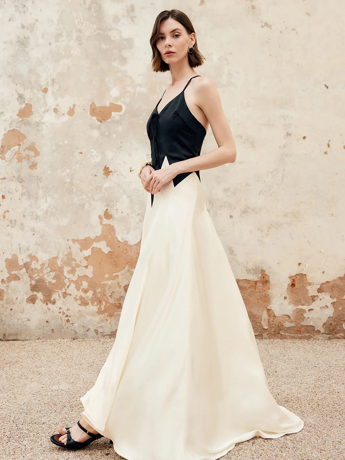 Color Block Pleated Cutout Cami Long Dress - Image 5