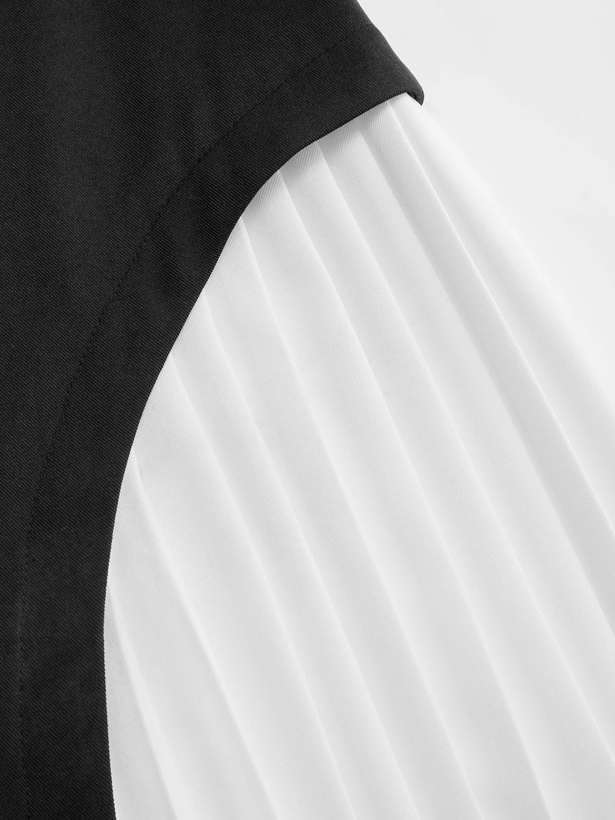 Color-Block Pleated Midi Skirt - Image 5