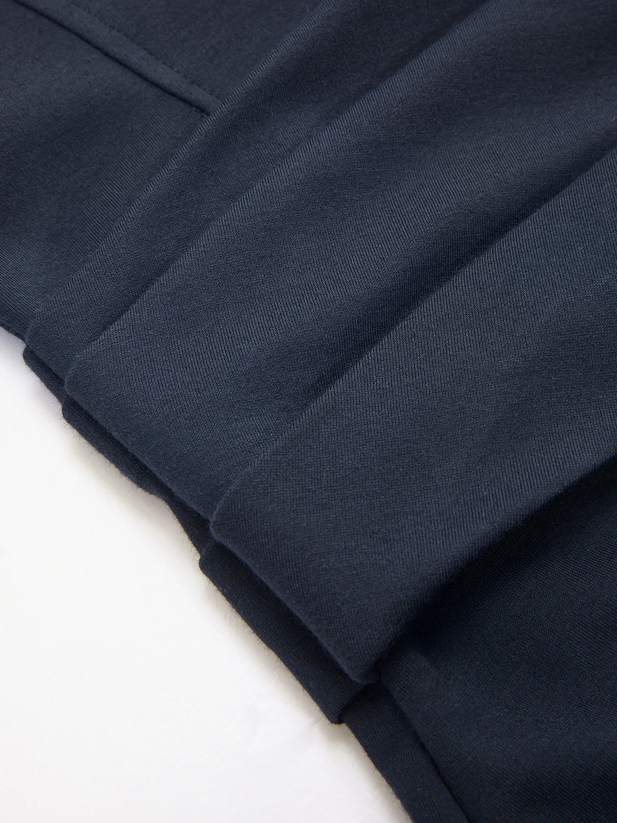 Color-Block Ruched Long-Sleeve Top - Image 3