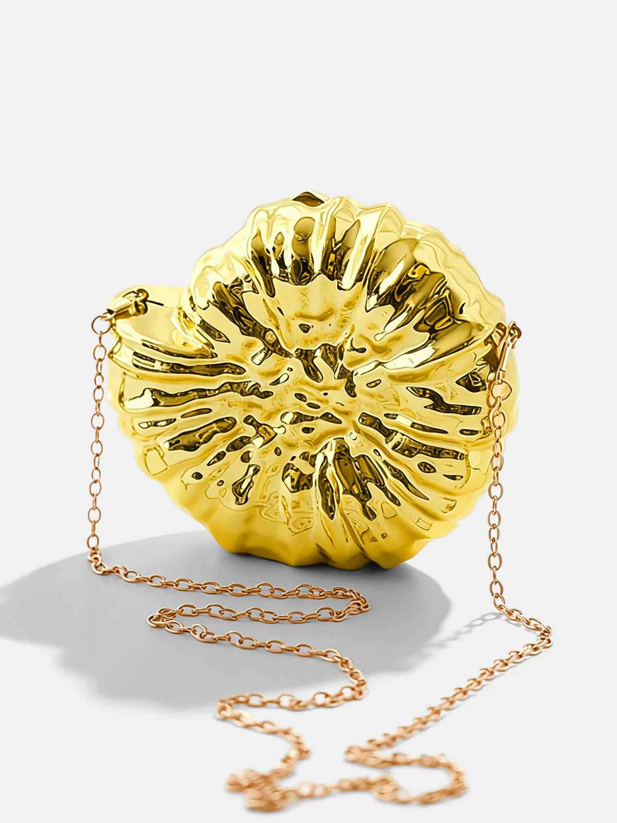 Conch Shell Shaped Clutch Bag - Image 4