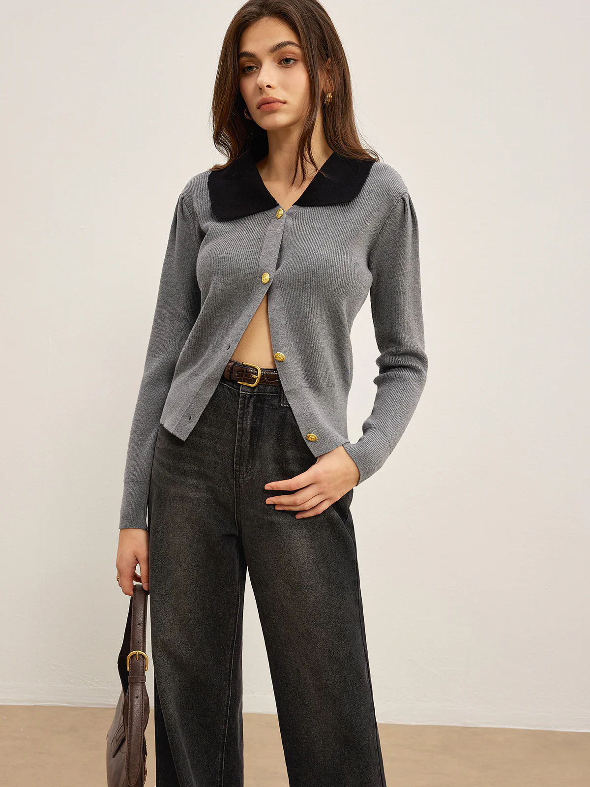 Contrast Collar Slim Button Cardigan - Image 3