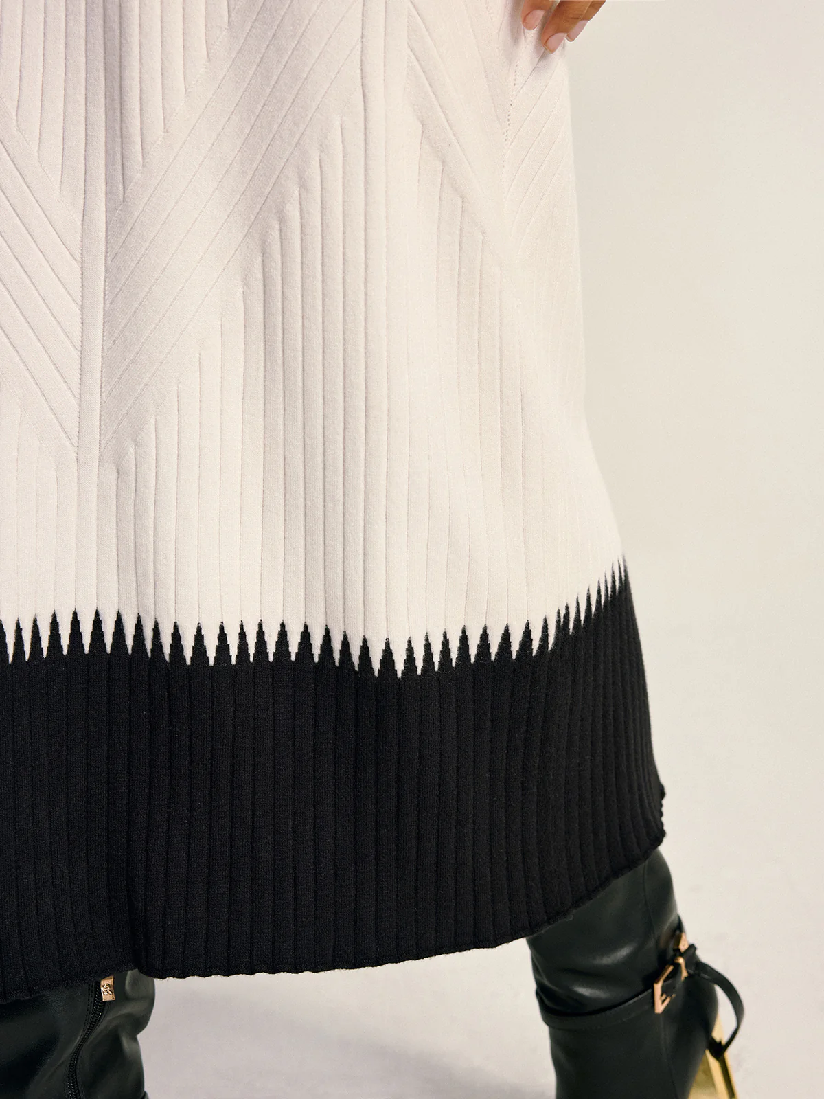Contrast Detail Knit Co-ord Set - Image 5