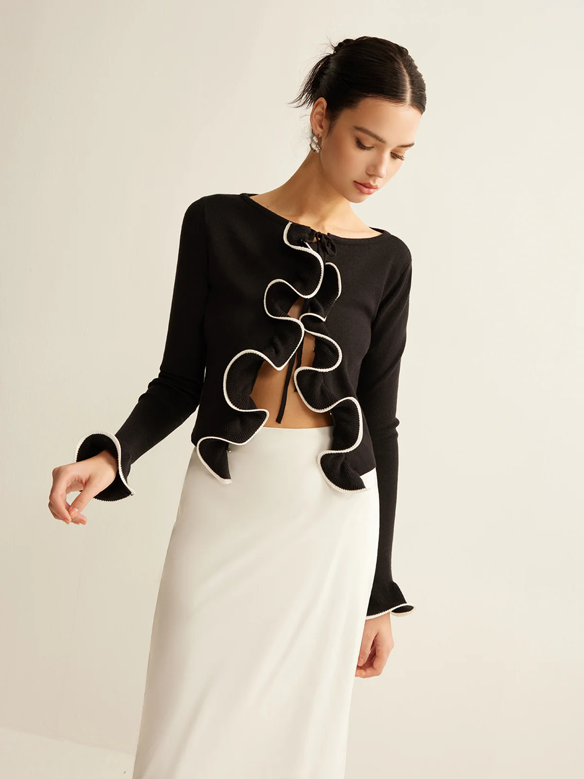 Contrast Ruffle Skinny Cardigan - Image 6