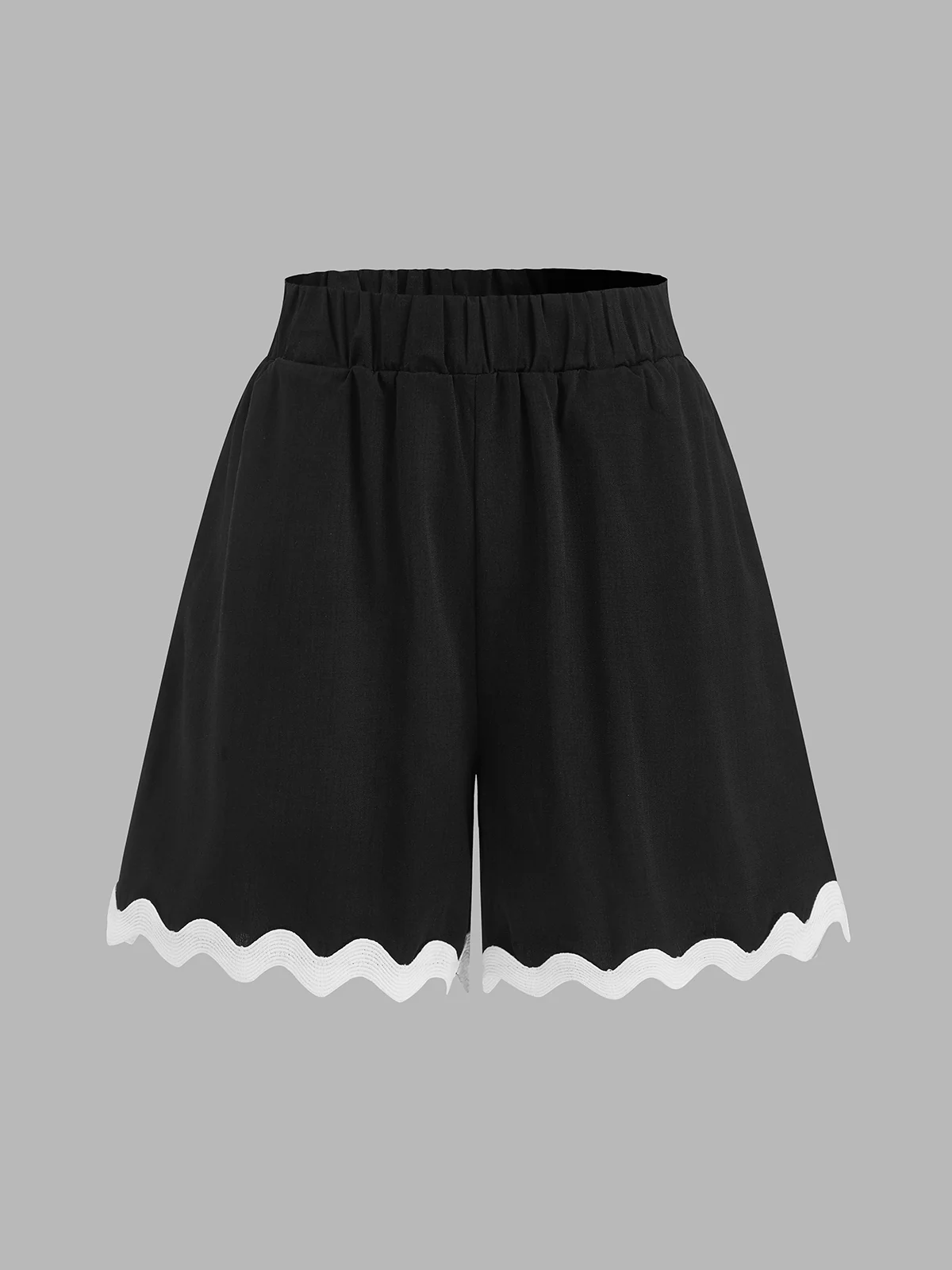 Contrast Scallop Trim Short Sleeve Top & Shorts Set - Image 4