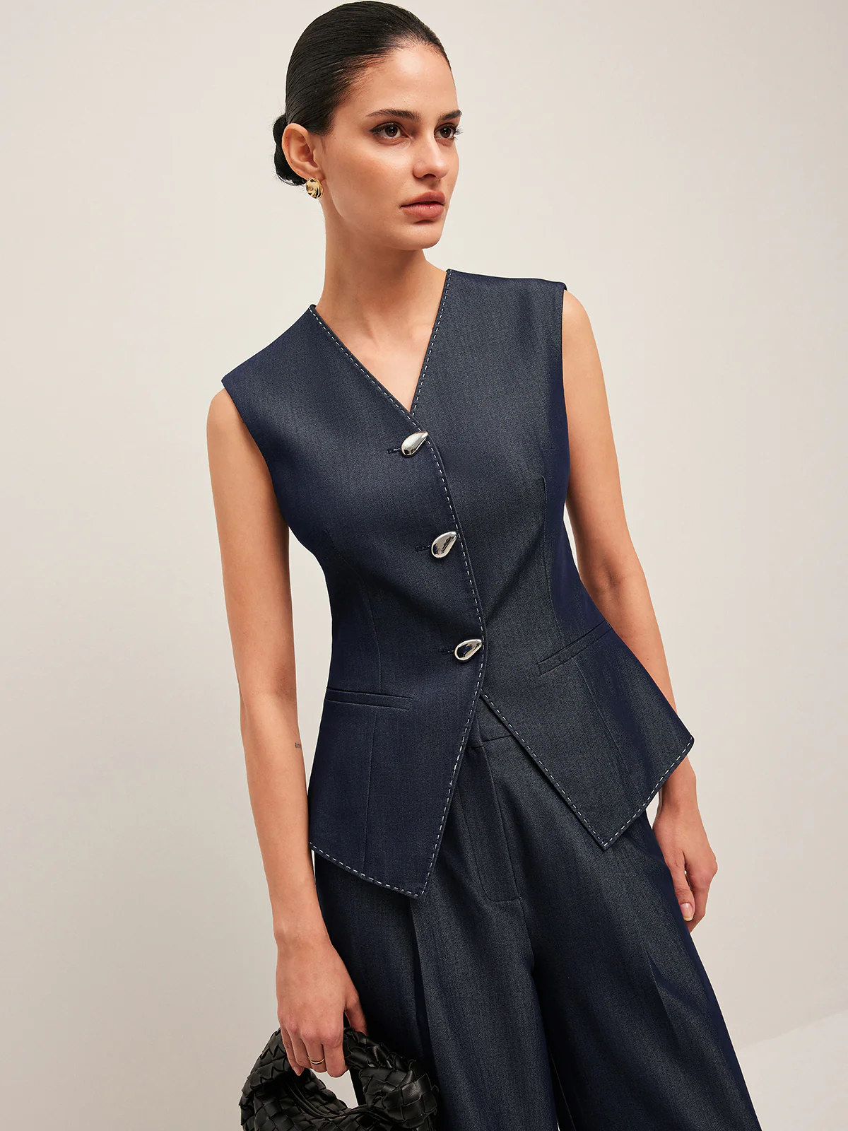 Contrast Stitched Buttoned Peplum Vest - Image 5