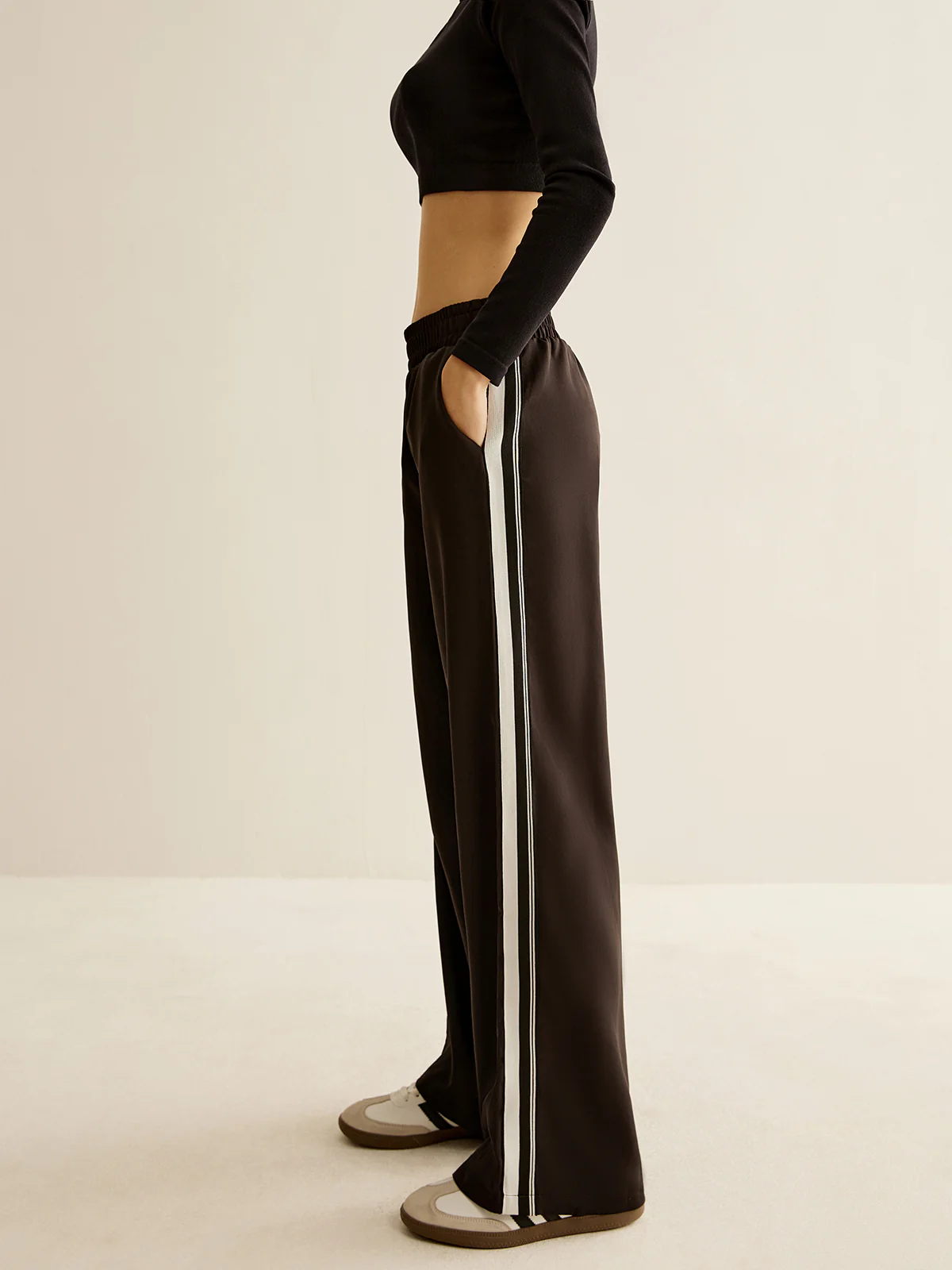 Contrast Striped Elastic Waist Pants - Image 3