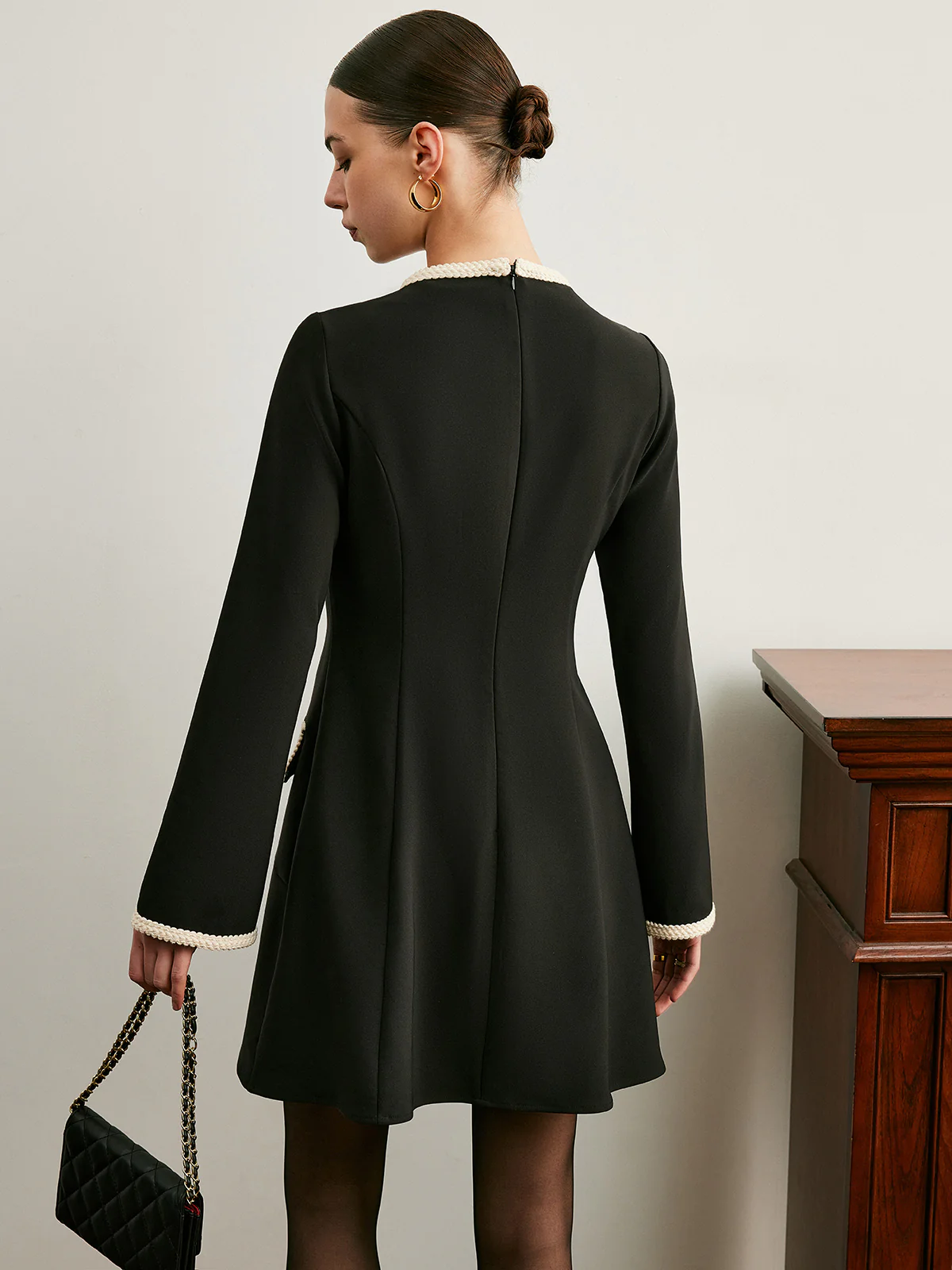 Contrast Trim Bell Sleeve Pleated Zipper Dress - Image 5