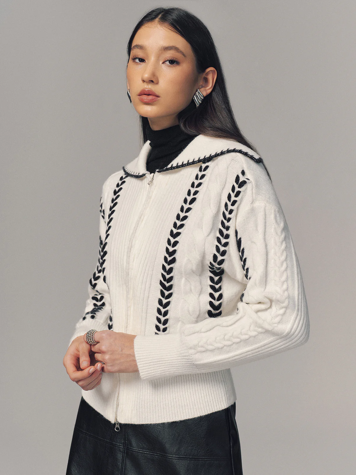 Contrast Trim Cable Knit Zip-Up Cardigan - Image 3
