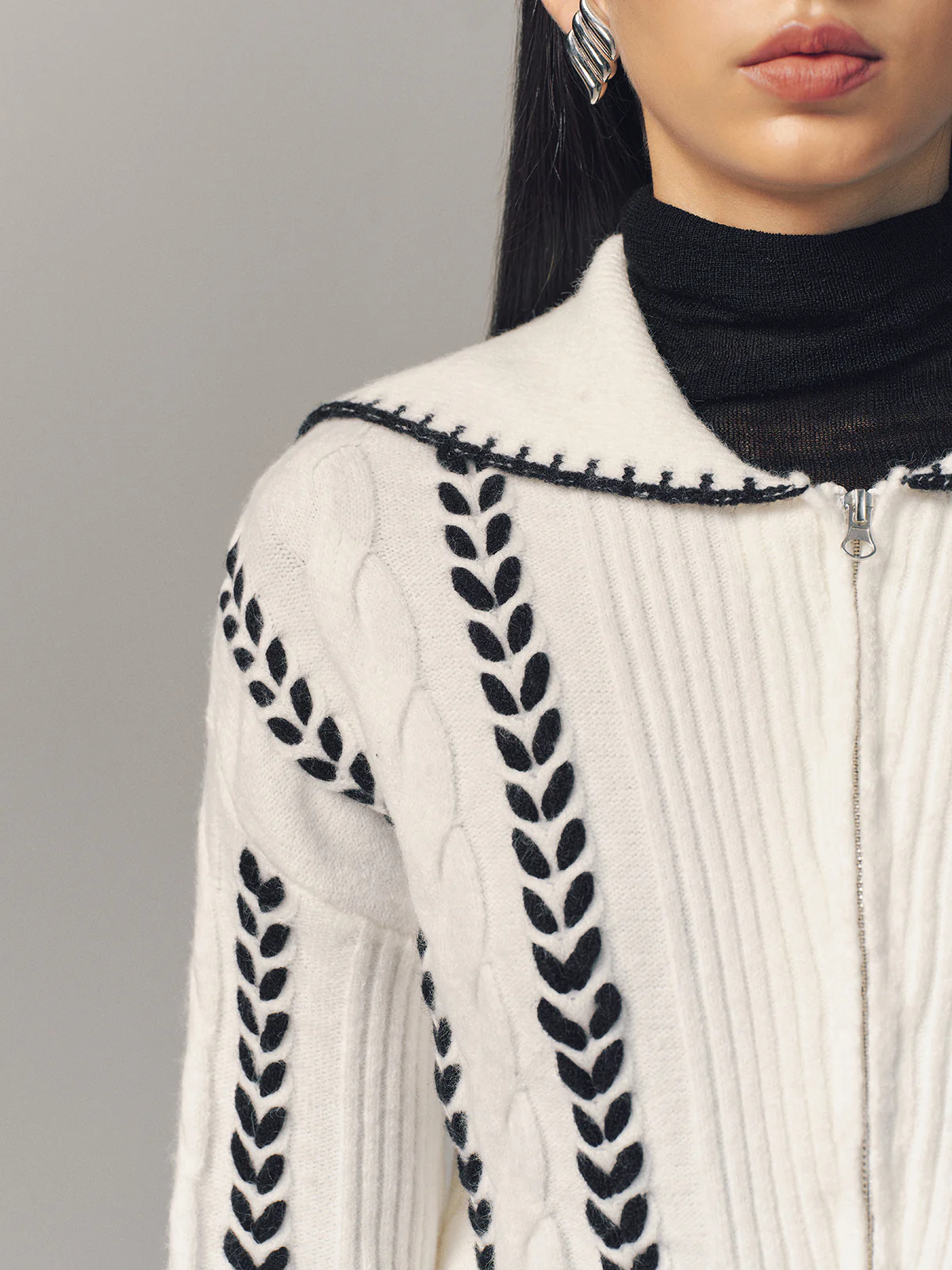 Contrast Trim Cable Knit Zip-Up Cardigan - Image 4
