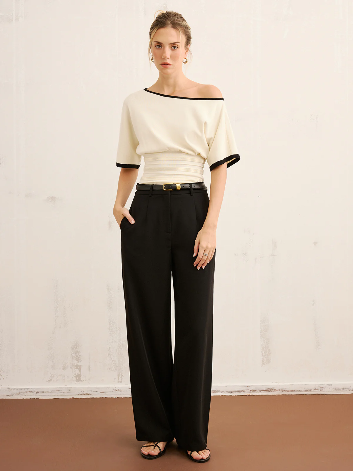 Contrast Trim Cinched Waist Knit Top - Image 2