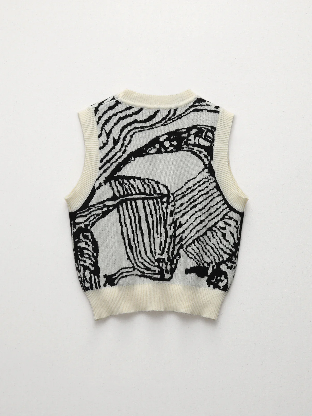 Contrast Trim Floral Sweater Vest - Image 2