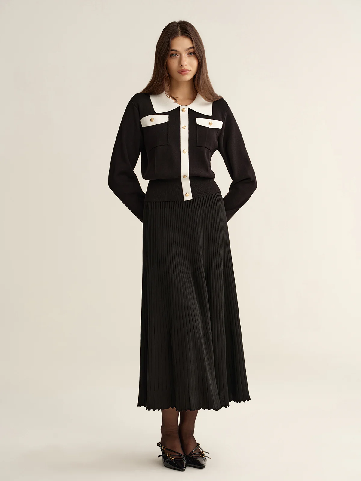 Contrast Trim Knit Top and Pleated Skirt Set - Image 3