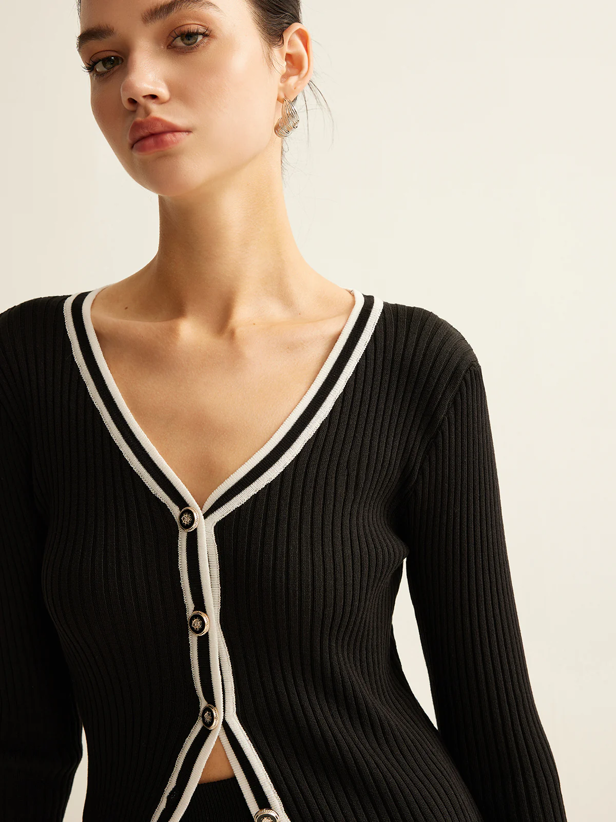 Contrast Trim Pleated Knit Skirt Set - Image 2