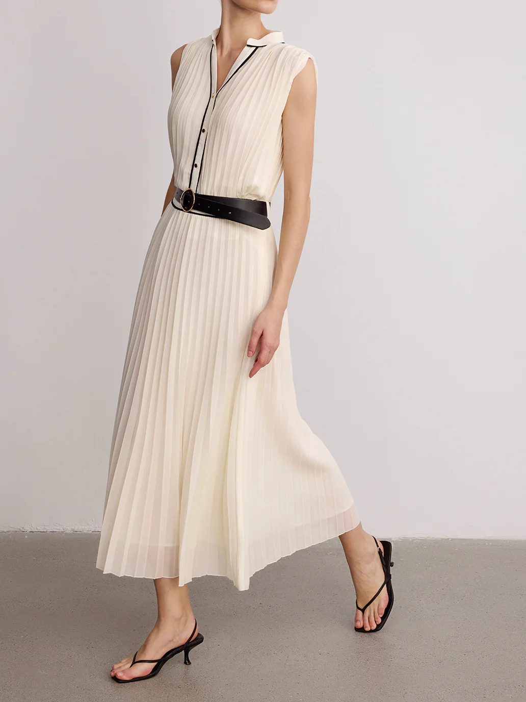 Contrast Trim Pleated Top & Maxi Skirt Set
