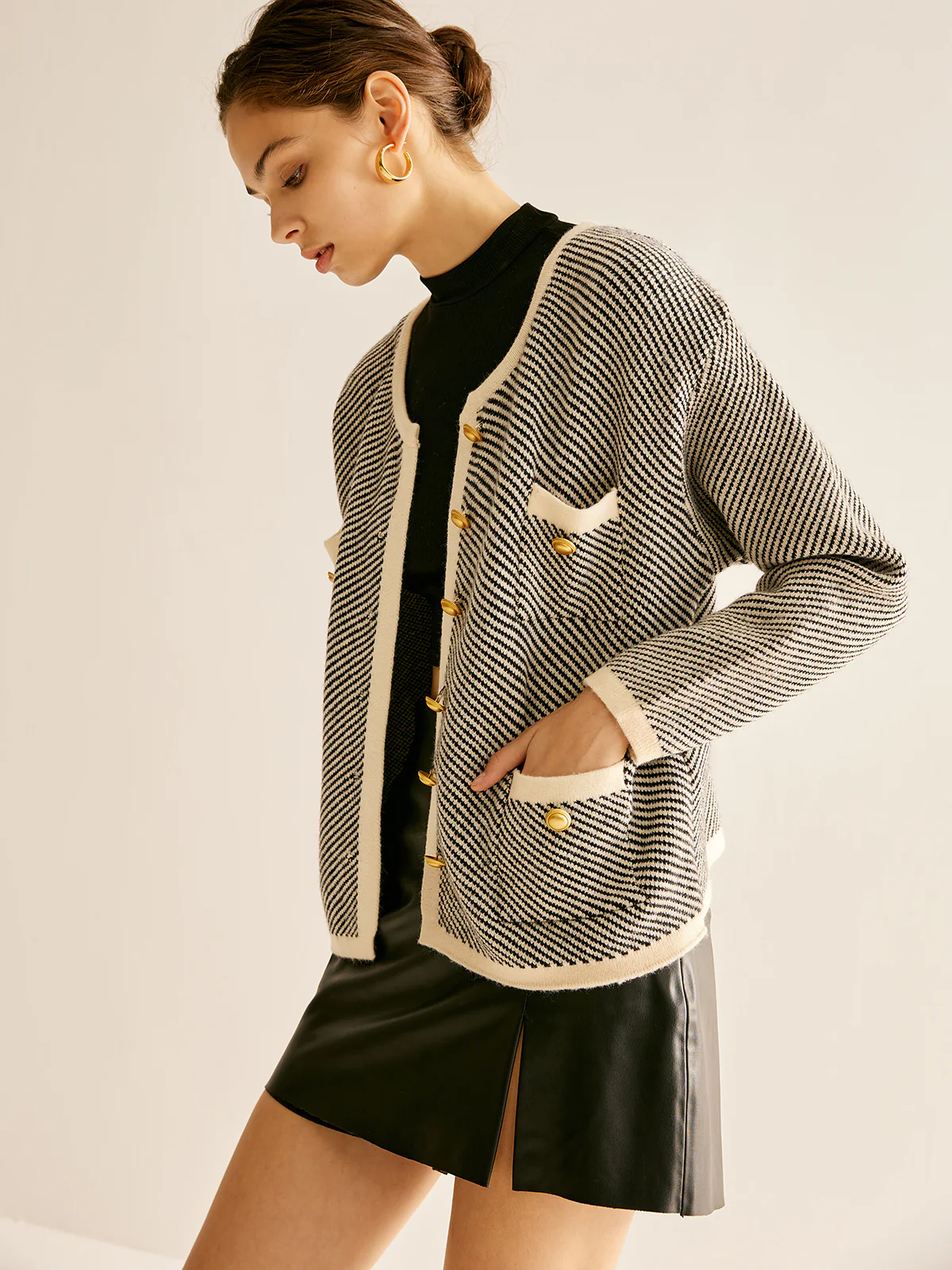 Contrast Trim Pockets Knit Outerwear - Image 5