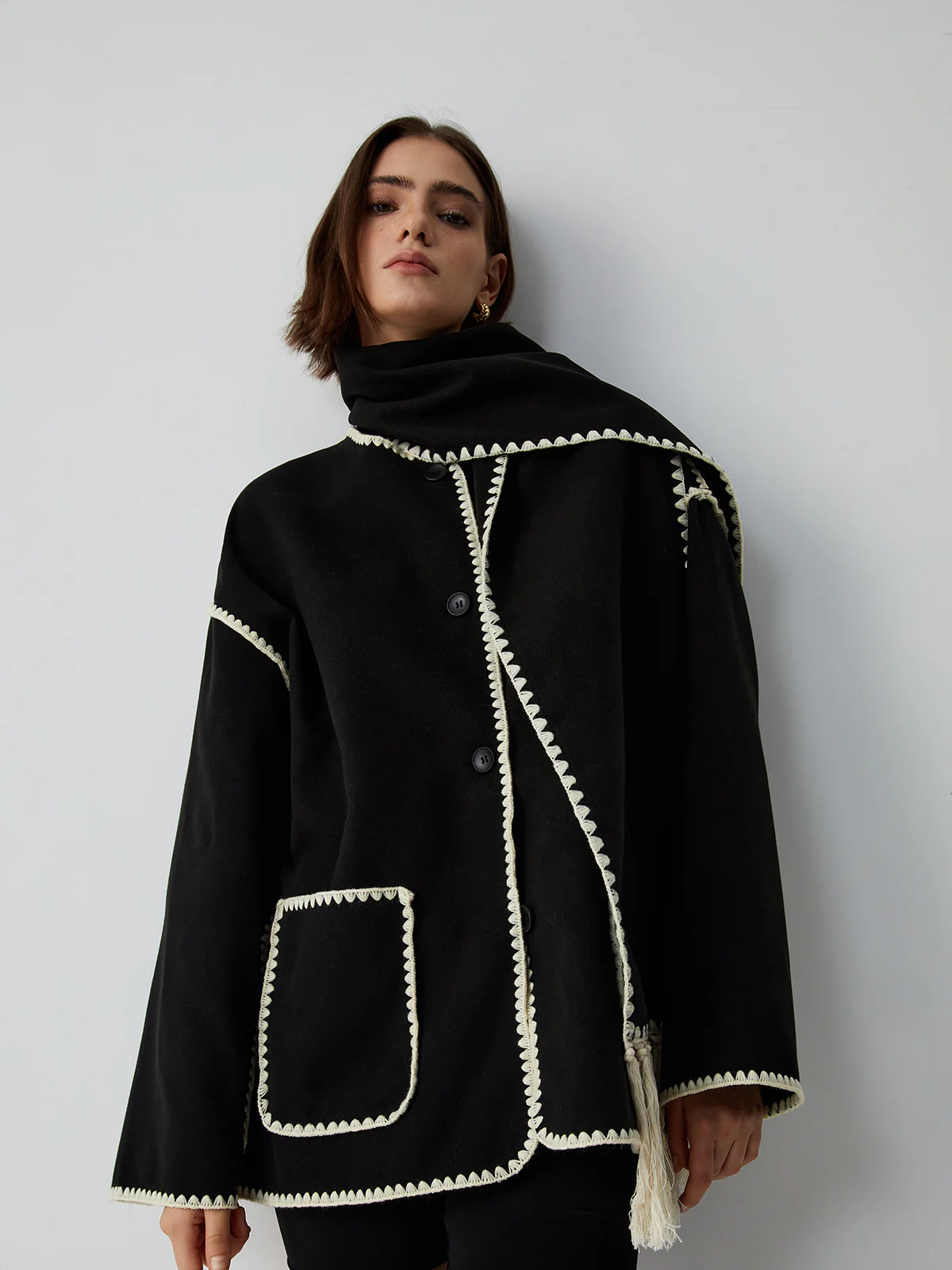 Contrast Trim Jacket With Matching Scarf - Image 3