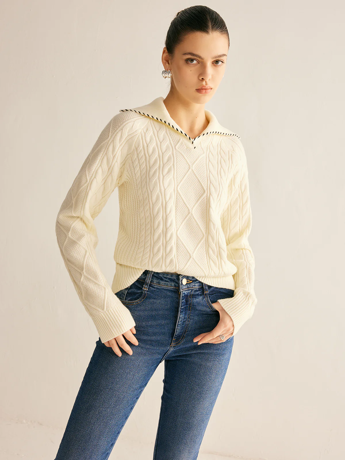 Contrast Trim Twist Sweater - Image 2