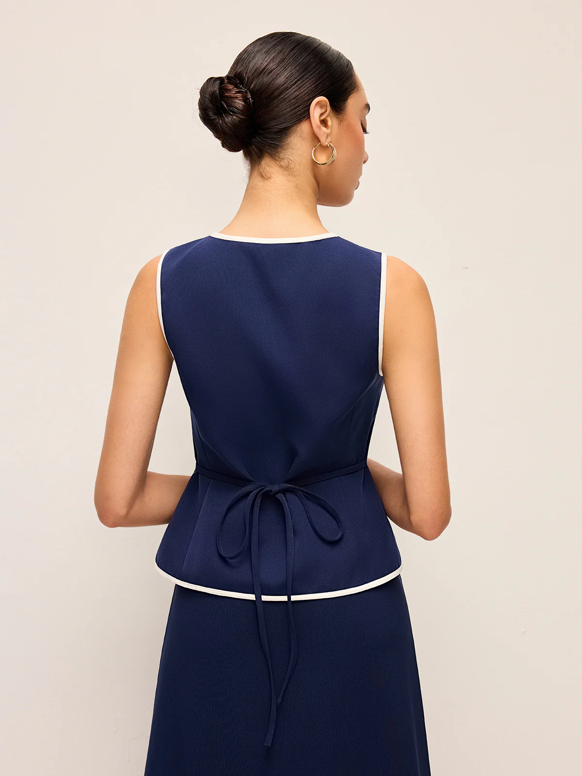 Contrast Trim V-Neck Vest Top With Back Tie - Image 5