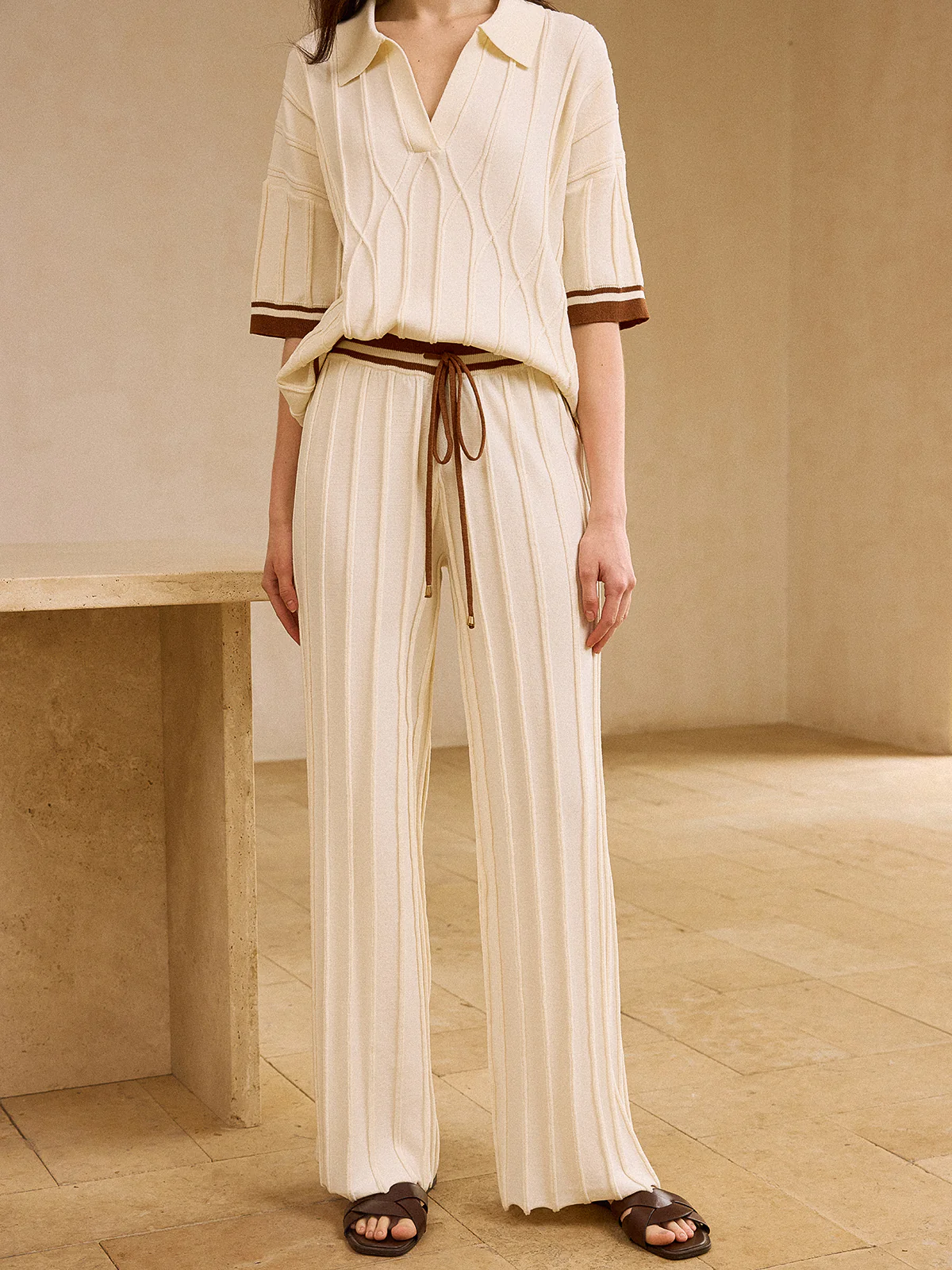 Contrast-Trimmed Polo Neck Top and Drawstring Straight-Leg Pants Set - Image 5