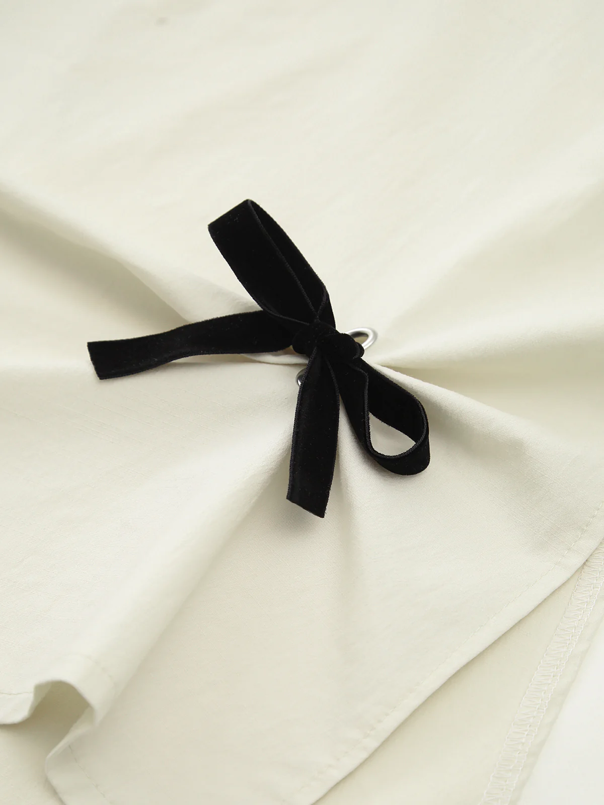 Cotton & Linen Bow Decor Split Midi Skirt - Image 3
