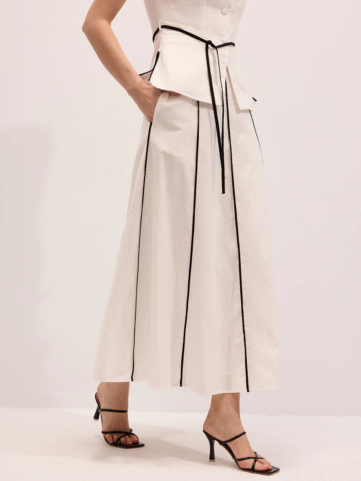 Cotton Linen Contrast Piping Top & Maxi Skirt Set - Image 5