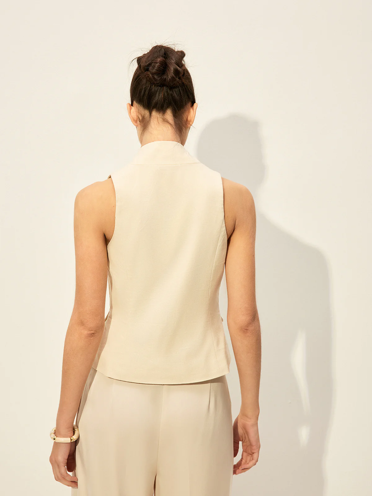 Cotton & Linen Decor Pockets Vest - Image 4
