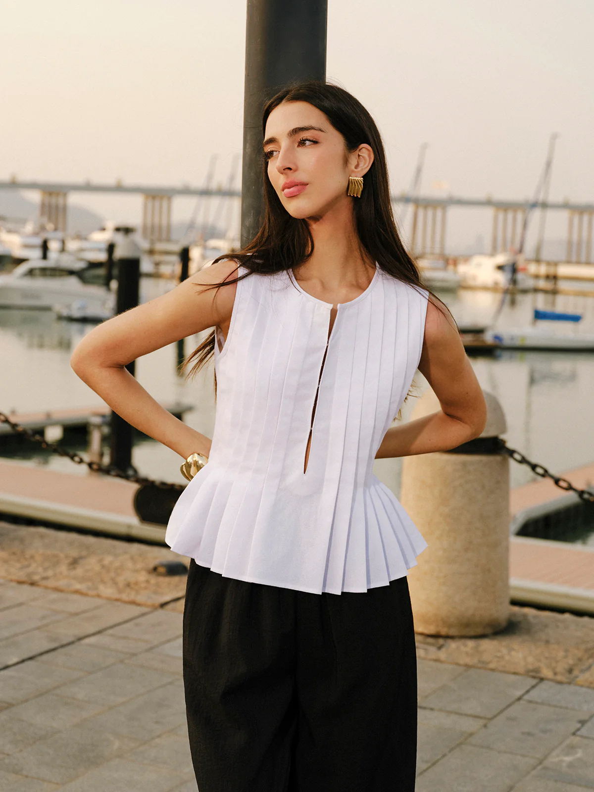 Cotton & Linen Pleated Back Tie Top - Image 3