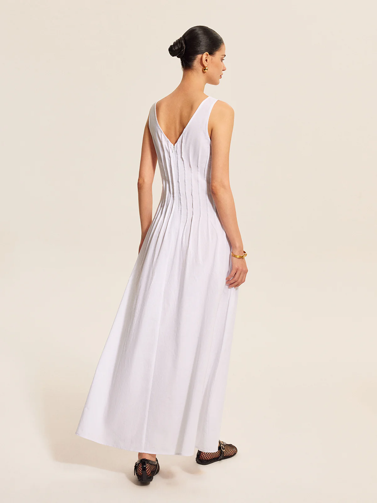 Cotton & Linen Pleated Sleeveless Dress - Image 6