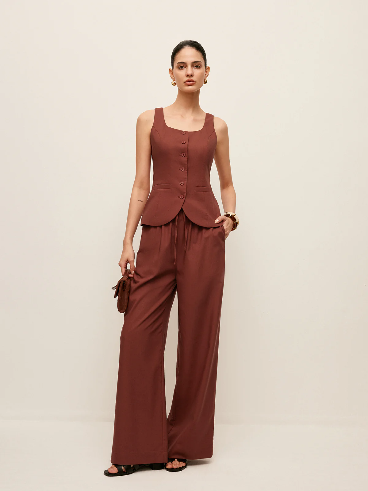Cotton & Linen Tied Back Vest With Drawstring Pants Set - Image 2