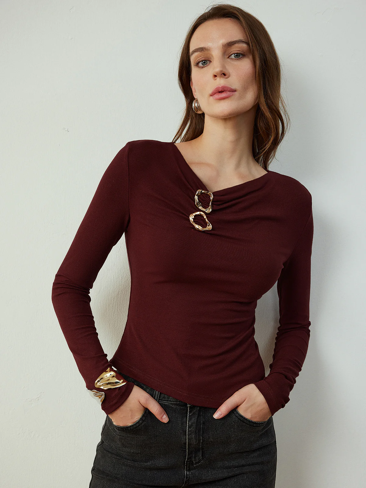 Cowl Neck Metal Decor Slim T-Shirt - Image 4