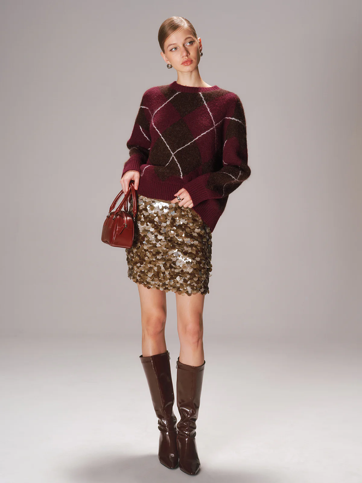 Crew Neck Argyle Wool-Blend Sweater - Image 2