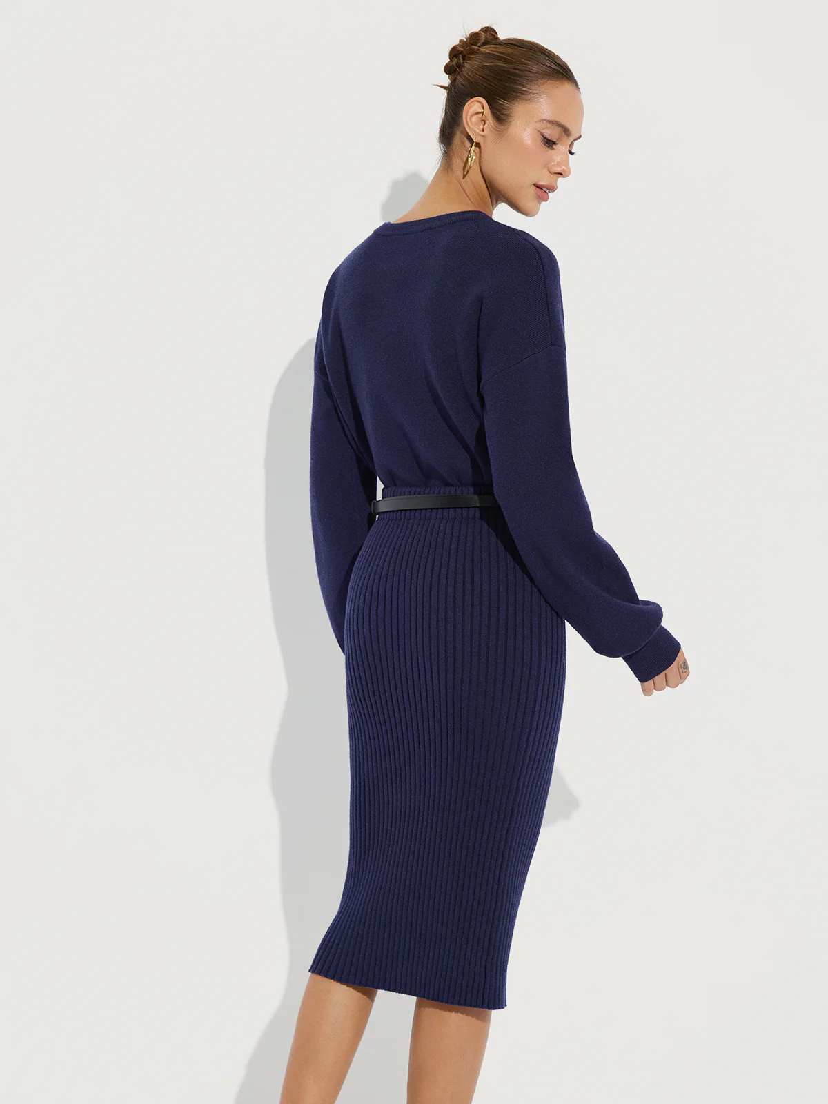 Crew Neck Knit Sweater and Ribbed Midi Skirt - Image 5