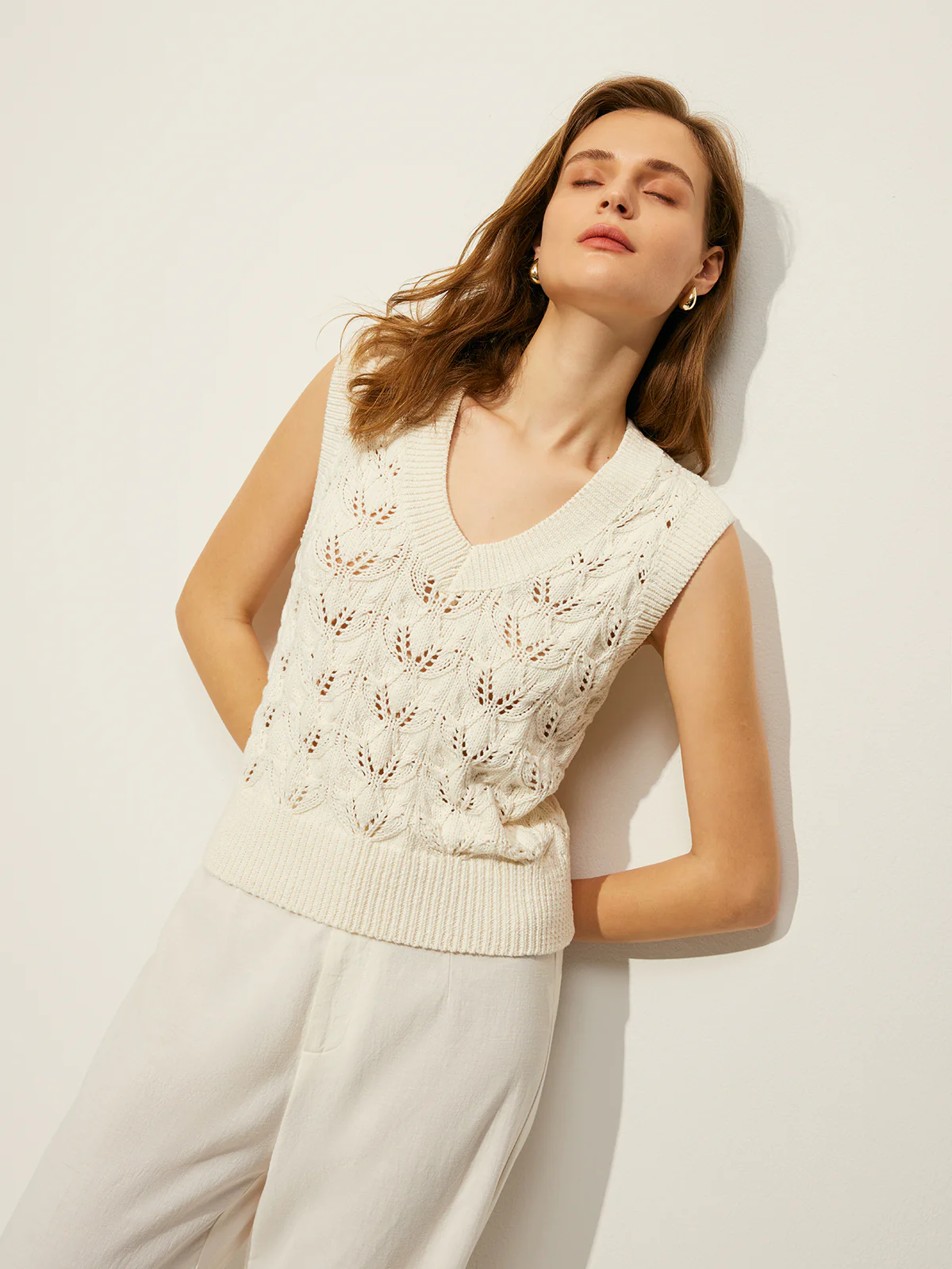 Crochet Floral V-Neck Sweater Vest - Image 6