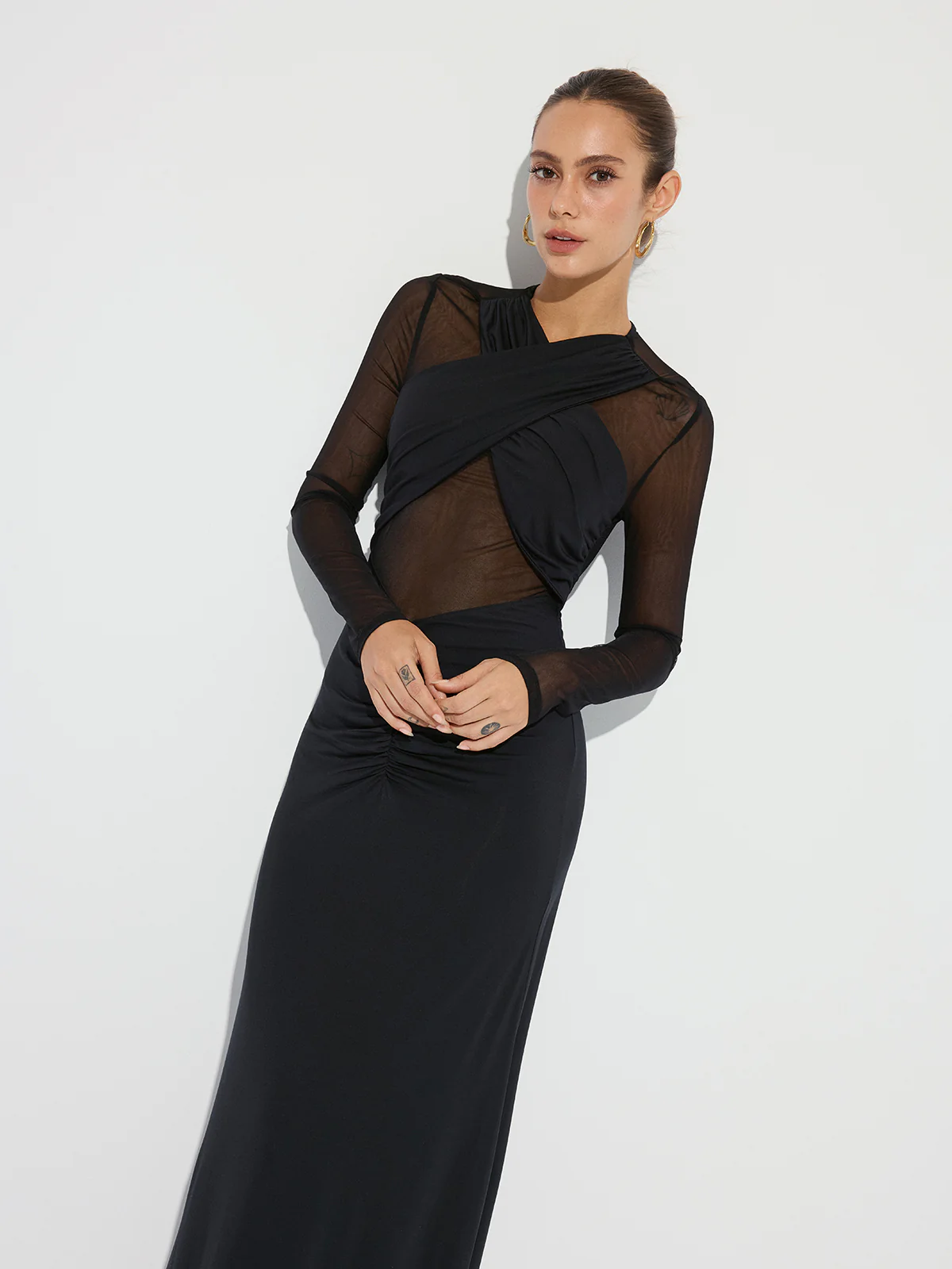 Cross-Front Ruched Mesh Paneled Maxi Dress - Image 4